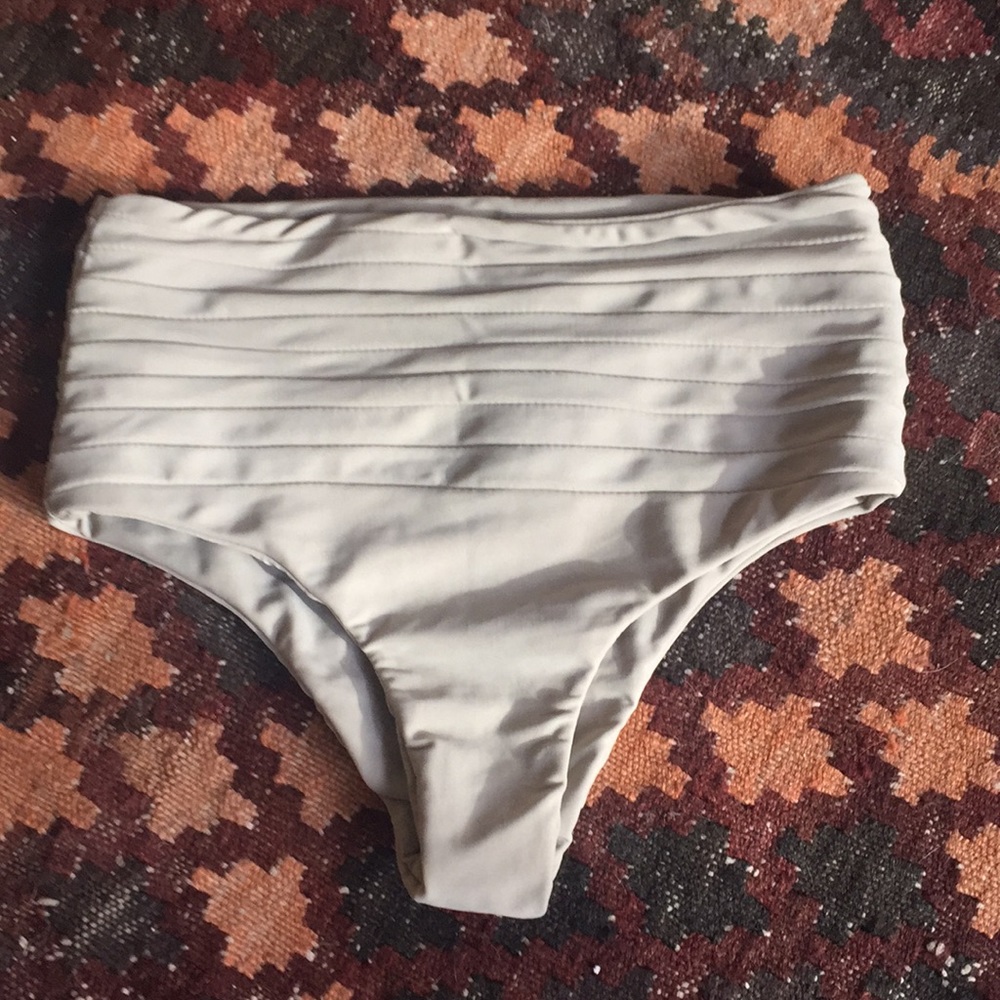 Mikoh Shikoku High Waist Bikini Bottoms size S